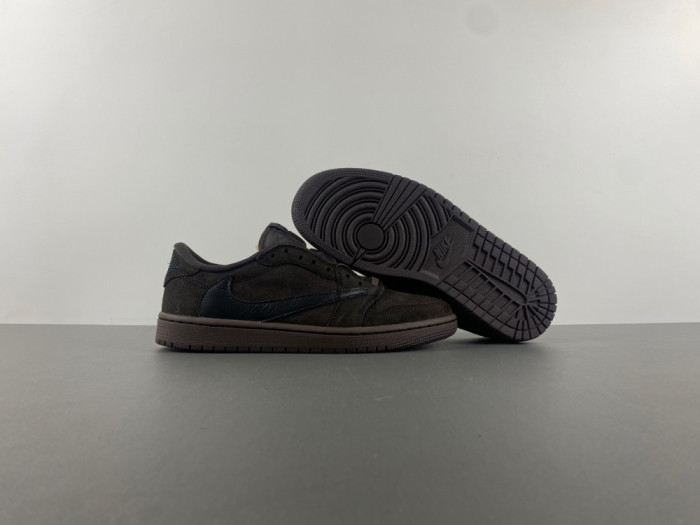 Travis Scott x Air Jordan 1 Low OG DM7866-202