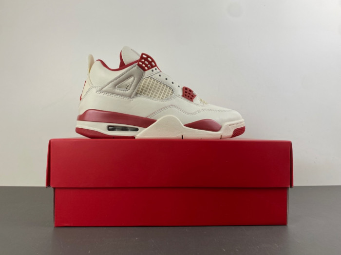 Jordan 4 Retro Valentine