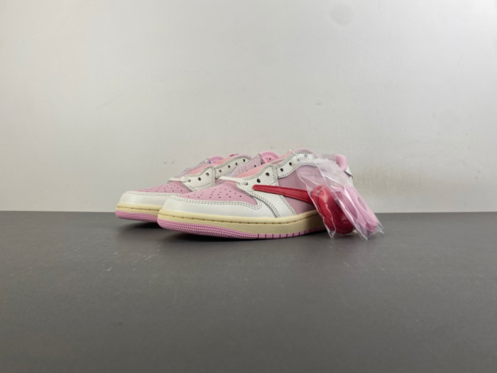 Travis Scott × AJ1 Low "Shy Pink" IQ7604-101