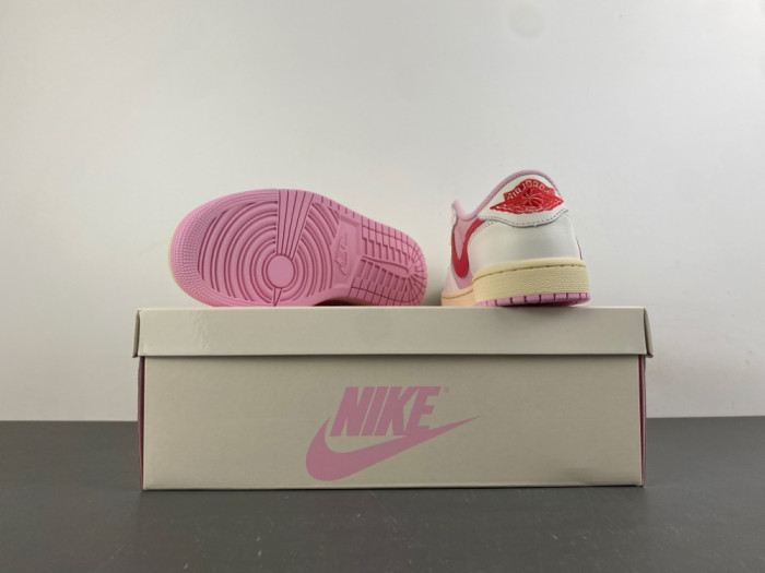 Travis Scott × AJ1 Low "Shy Pink" IQ7604-101