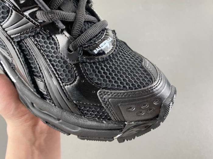Ba1en*iaga/ runner led