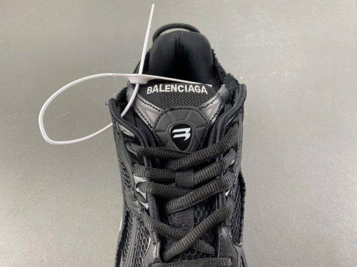 Ba1en*iaga/ runner led