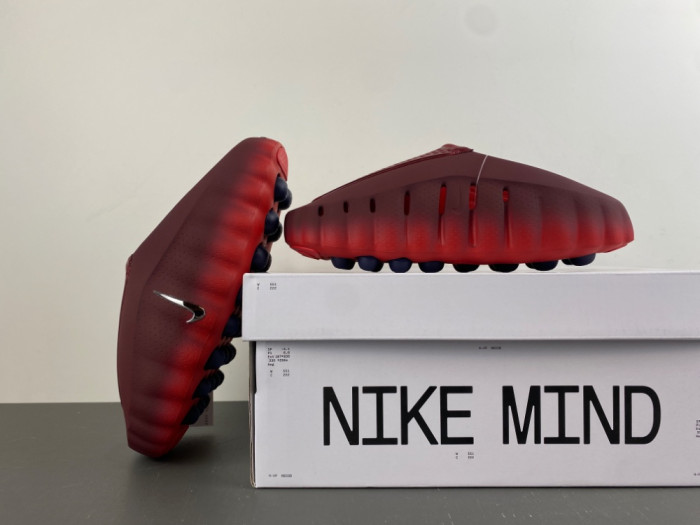 Nike Mind 001 