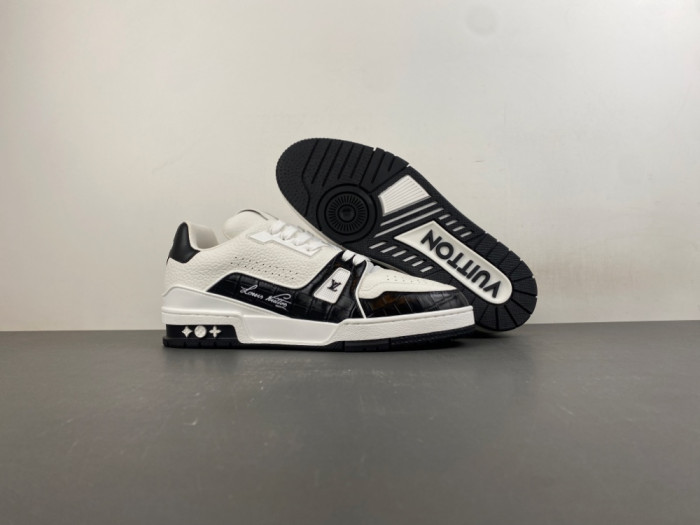 l0vis Vvtt0n lv trainer black