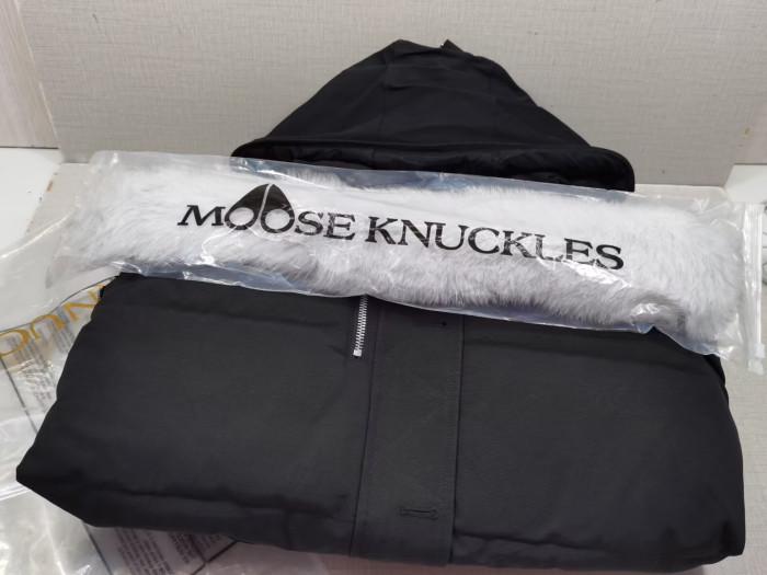 Moose Knuckles Men’s 20251216